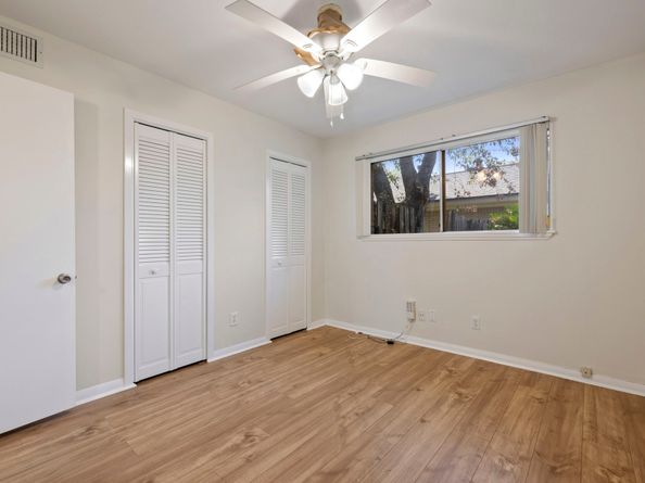 5502 Dumfries Drive, Houston TX 77096