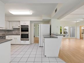 5502 Dumfries Drive, Houston TX 77096