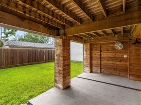 1114 Grovewood Lane, Houston TX 77008