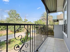 8502 DETROIT Street C, Houston TX 77017