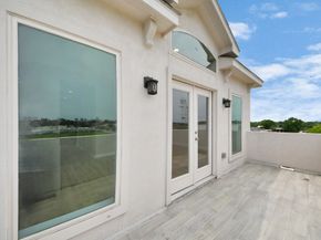 3913 Griggs Road, Houston TX 77021