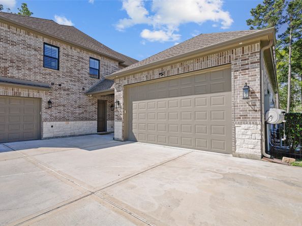 27415 Siandra Creek Lane, Spring TX 77386