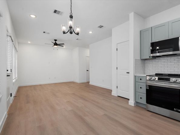 11621 Waldemar Drive, Houston TX 77077