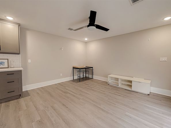 3014 Delia Street, Houston TX 77026