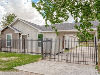 3014 Delia Street