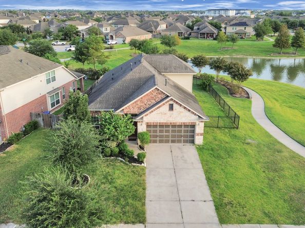 20610 Arrow Falls Lane, Richmond TX 77407