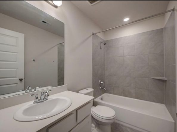 1123 Vine House Drive, Richmond TX 77406