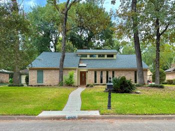 2226 Rolling Meadows Drive