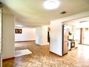 2106 Silver Falls Drive, Houston TX 77339