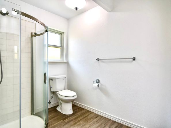 2106 Silver Falls Drive, Houston TX 77339