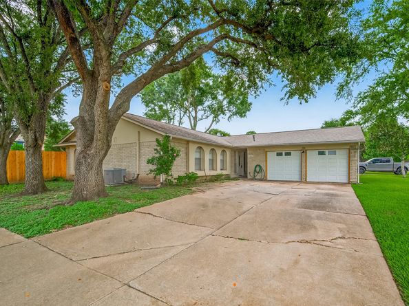14118 Louan Court, Sugar Land TX 77498