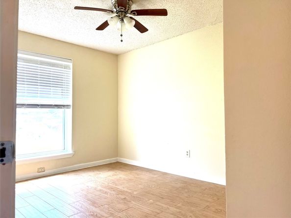 11703 Seawood Drive, Houston TX 77089