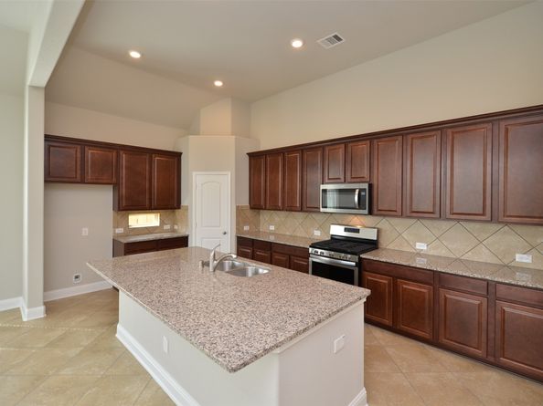 4 Florentino Vine Place, The Woodlands TX 77354