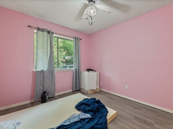 4715 Marburg Court, Houston TX 77066