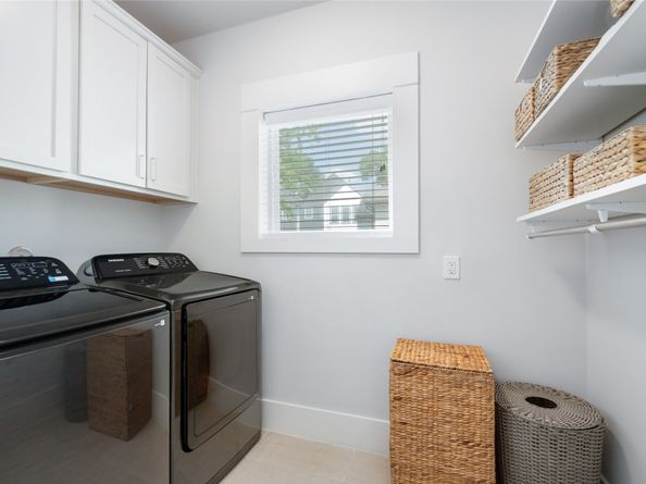 808 Woodcrest Drive A, Houston TX 77018