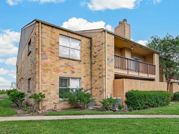 10555 Turtlewood Court 1006, Houston TX 77072