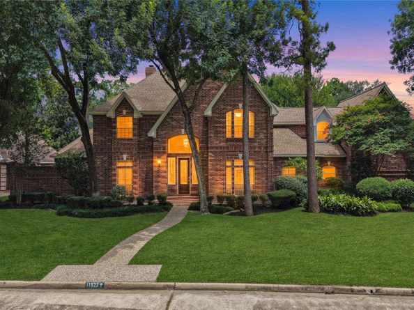 11822 Primwood Drive, Houston TX 77070