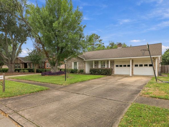 12318 Vanderheath Drive, Houston TX 77031