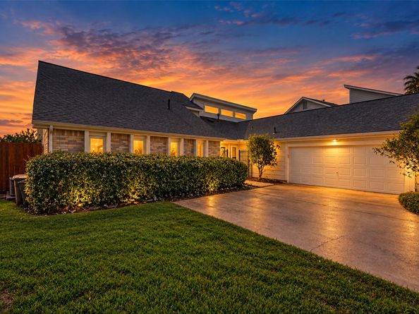 14811 El Miranda Drive, Houston TX 77095