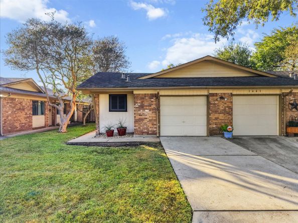 1439 Silverpines Rd Road, Houston TX 77062