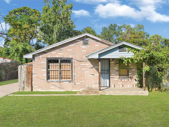 7625 Pointer Street, Houston TX 77016