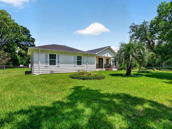 7351 Brace Street, Houston TX 77061