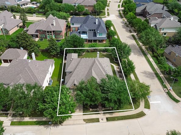 222 Chatham Avenue, Sugar Land TX 77479