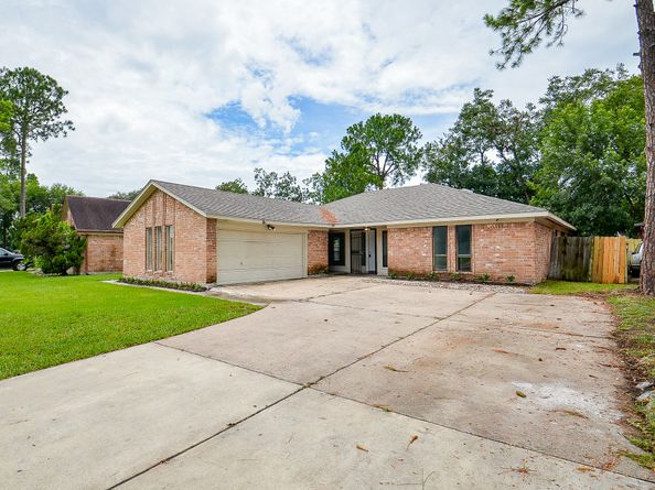 12266 Huntington Venture Drive, Houston TX 77099