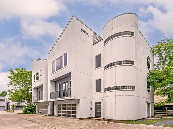 2025 Colquitt Street E, Houston TX 77098