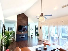 11942 Briar Forest Drive, Houston TX 77077