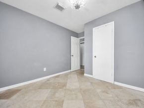 7806 Belle Glen Drive, Houston TX 77072