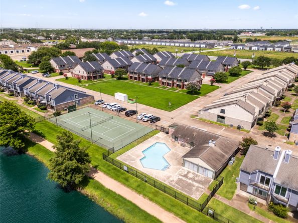 3813 Landmark Drive, Missouri City TX 77459