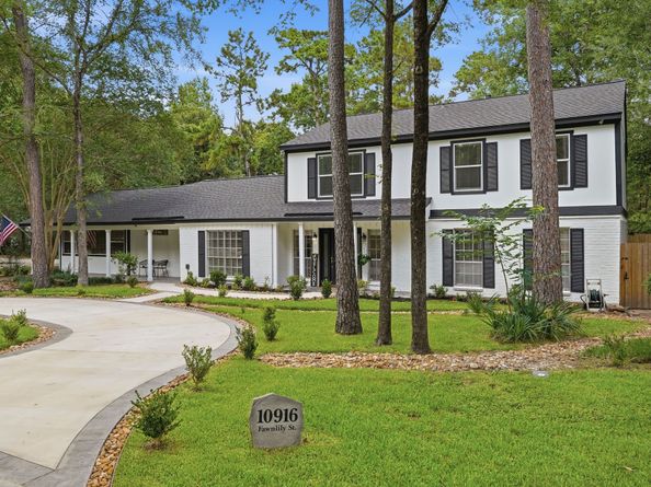 10916 Fawnlily Street, The Woodlands TX 77380