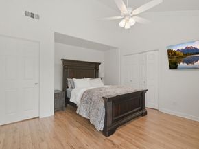 9400 Doliver Drive 21, Houston TX 77063