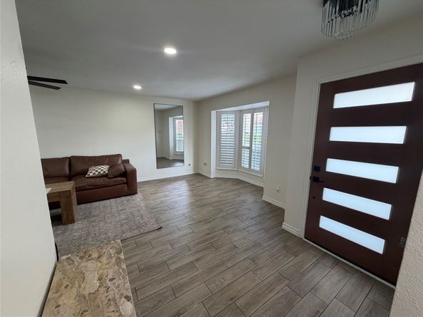 5801 Lumberdale Road 74, Houston TX 77092
