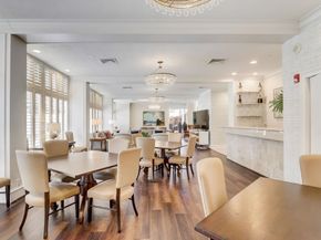 49 Briar Hollow Lane 702, Houston TX 77027