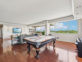 49 Briar Hollow Lane 702, Houston TX 77027