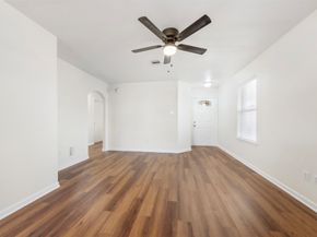 939 Blanchard Hill, Houston TX 77047