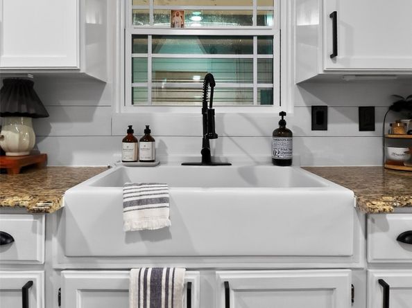 8935 Glen Shadow Drive, Houston TX 77088