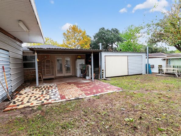 8935 Glen Shadow Drive, Houston TX 77088