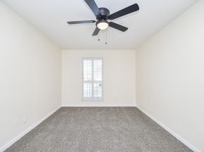 10378 Briar Forest Drive 32/5, Houston TX 77042