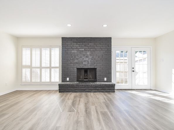 10378 Briar Forest Drive 32/5, Houston TX 77042