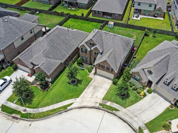 13823 Pointed Edge Lane, Cypress TX 77429