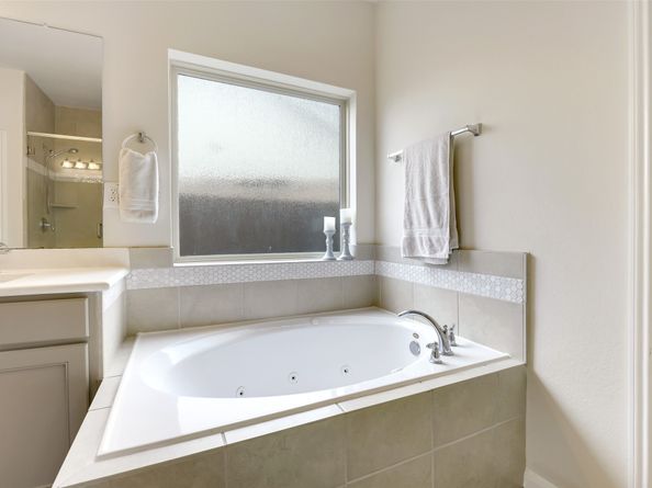 13823 Pointed Edge Lane, Cypress TX 77429