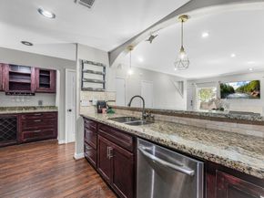 1615 S Kirkwood Road, Houston TX 77077