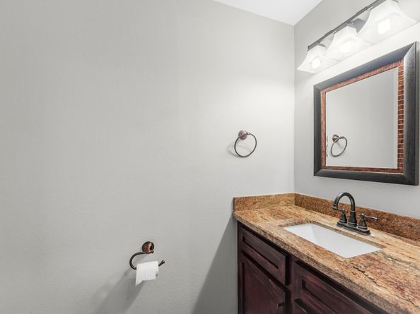 1615 S Kirkwood Road, Houston TX 77077