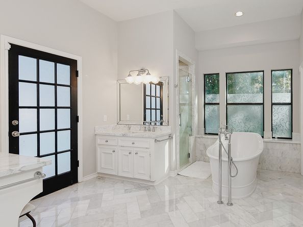 26 N Highland Court, The Woodlands TX 77381