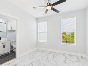 3415 Daphne Street, Houston TX 77021