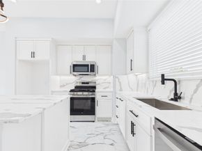 3415 Daphne Street, Houston TX 77021