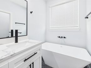 3415 Daphne Street, Houston TX 77021